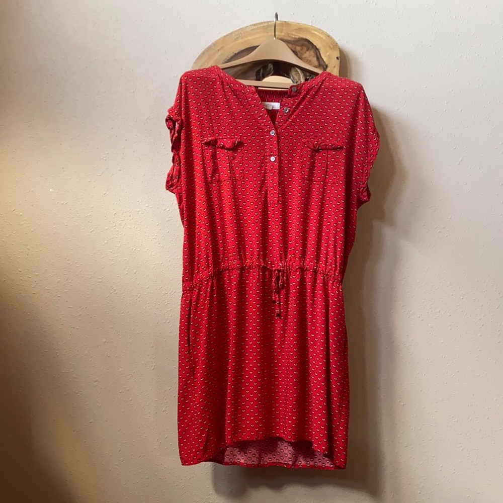 Pretty and comfy red print mini dress